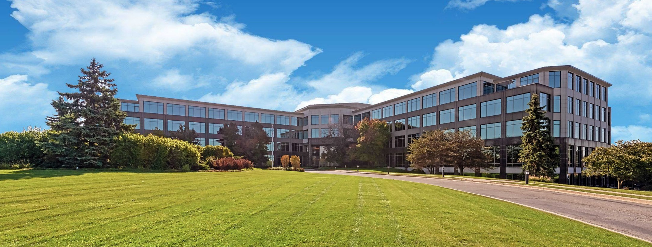 LAKE FOREST GLOBAL HQ, DST